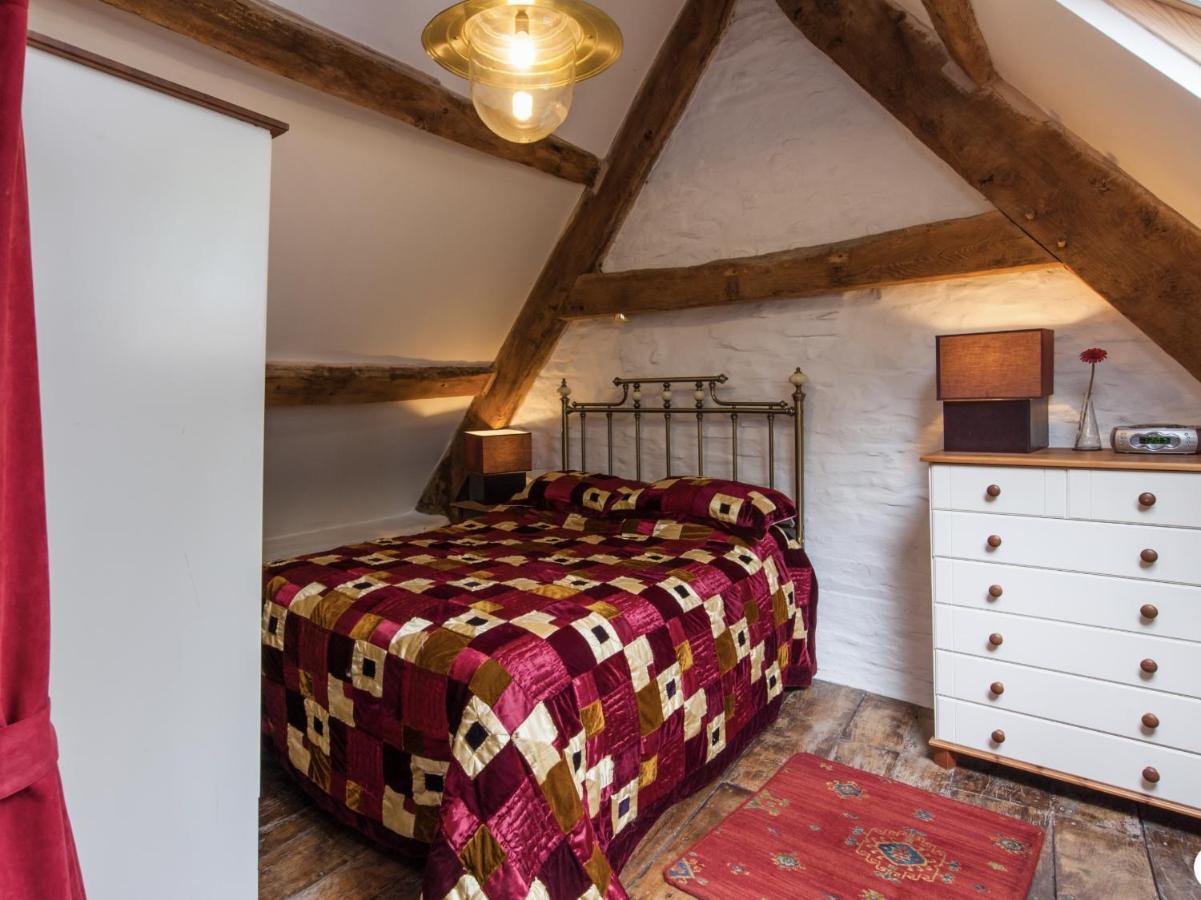 Ty Fferm Hen, Ancient Farmhouse, Coity Bach Talybont-on-Usk Dış mekan fotoğraf